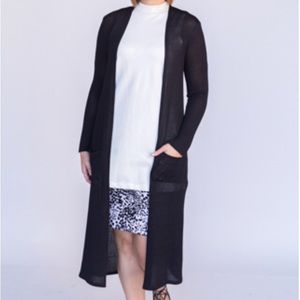 Agnes & Dora black duster